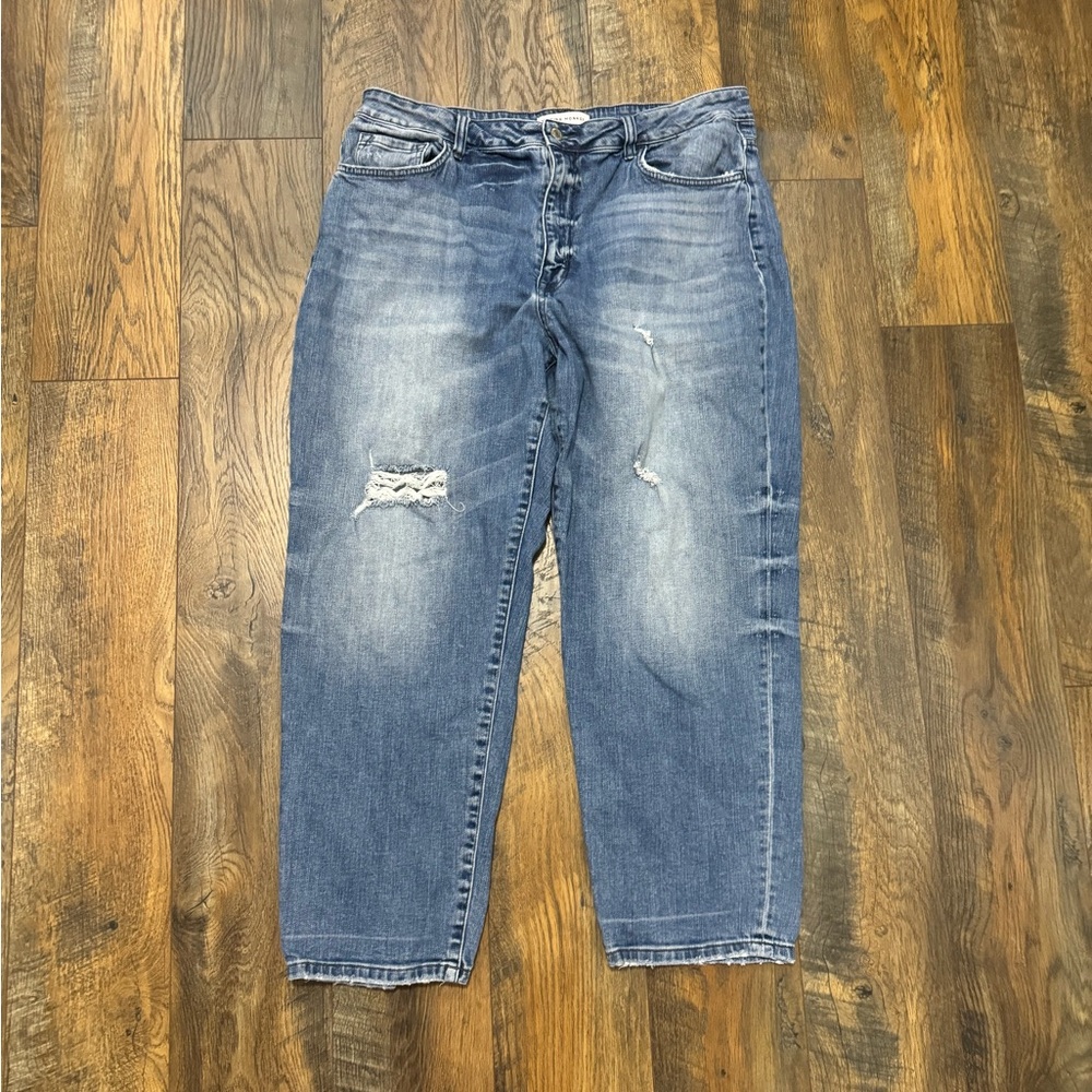 Flying Monkey High Rise Distressed Mom Jeans Cropped Blue Denim Women’s Plus 32
